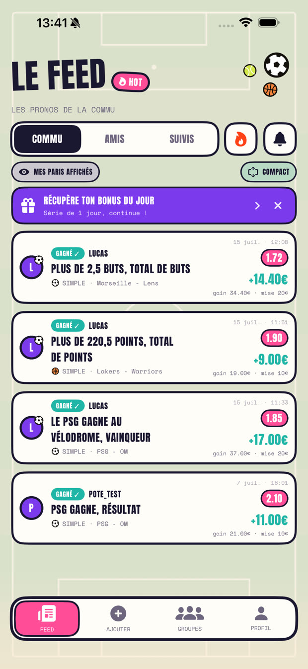 Le feed avec le fond terrain de foot